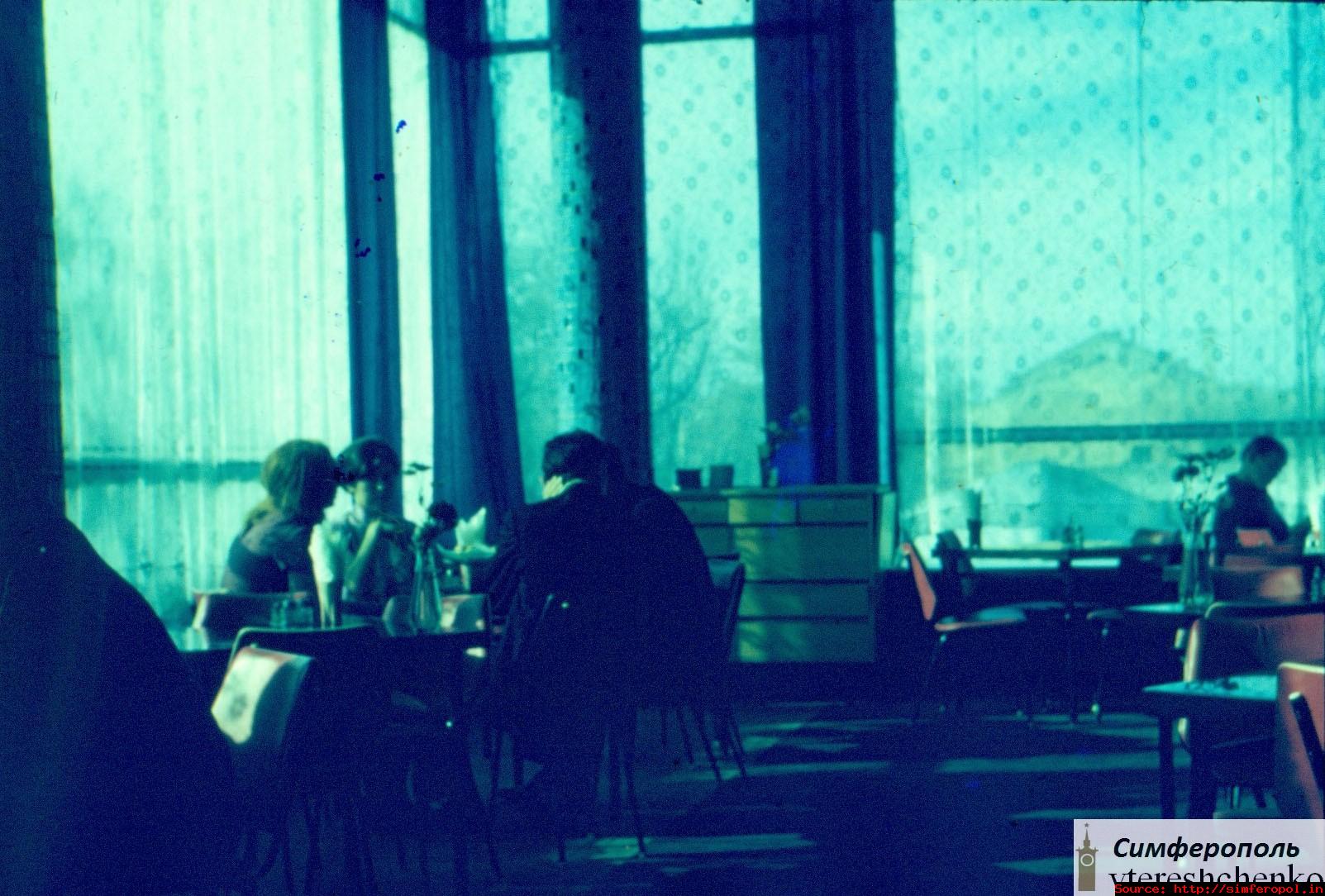 Прикрепленное изображение: Кафе Огонёк.jpg